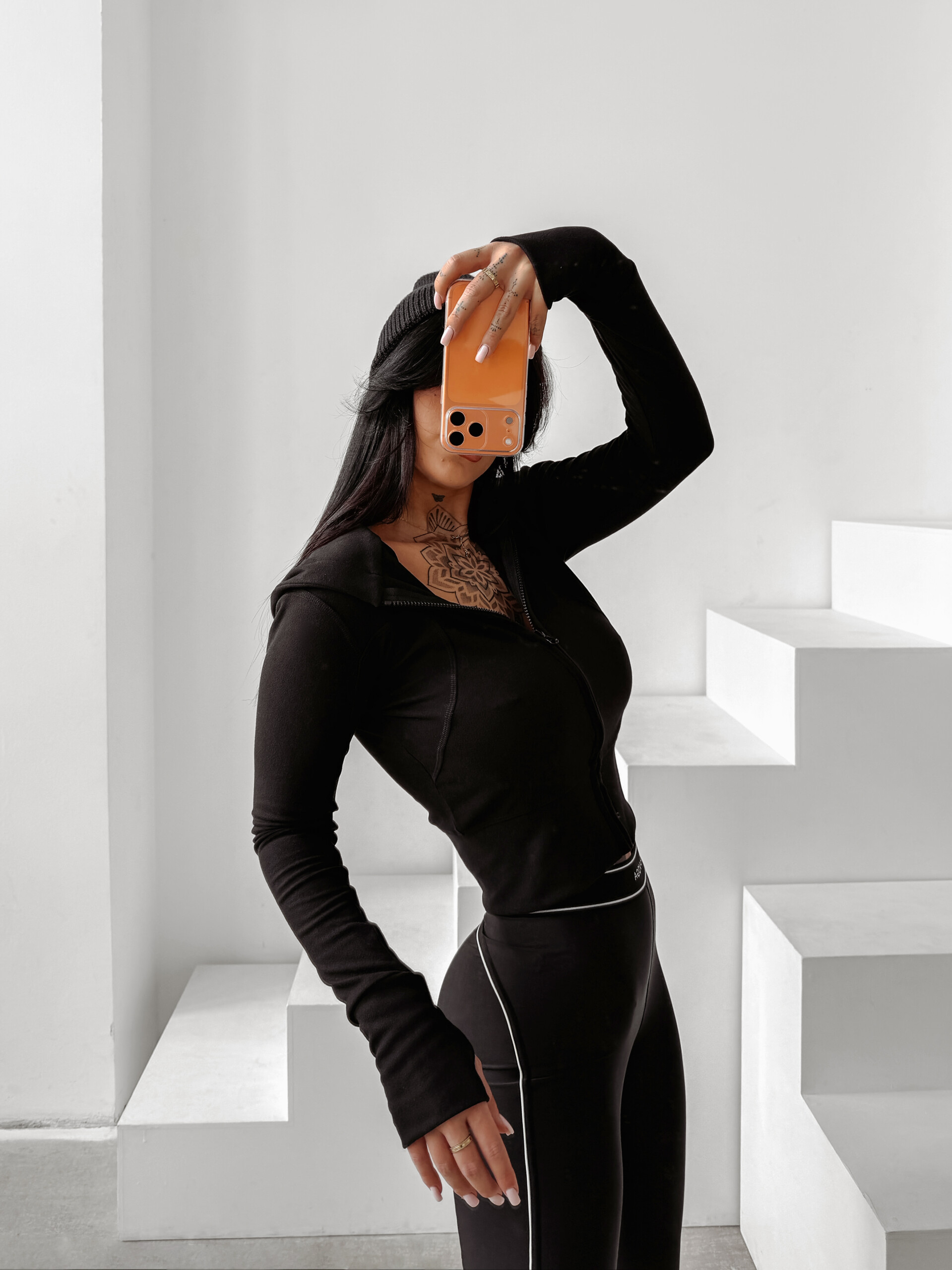 Bluza damska OLAVOGA EMERA 2026 czerń czarna