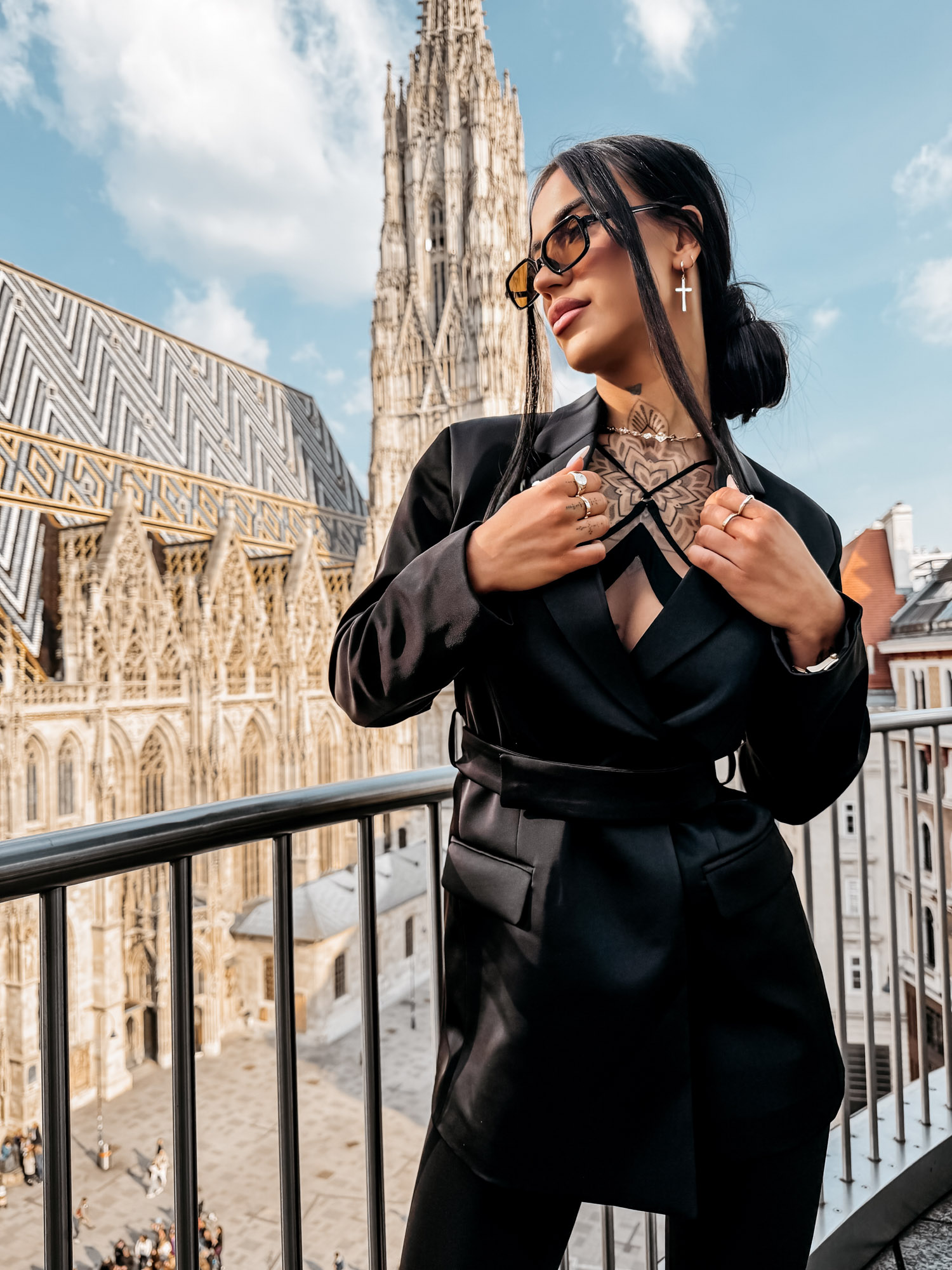 Sukienka damska OLAVOGA FIXA czarna